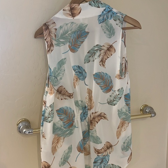 Pretty Tank Top - Picture 5 of 5